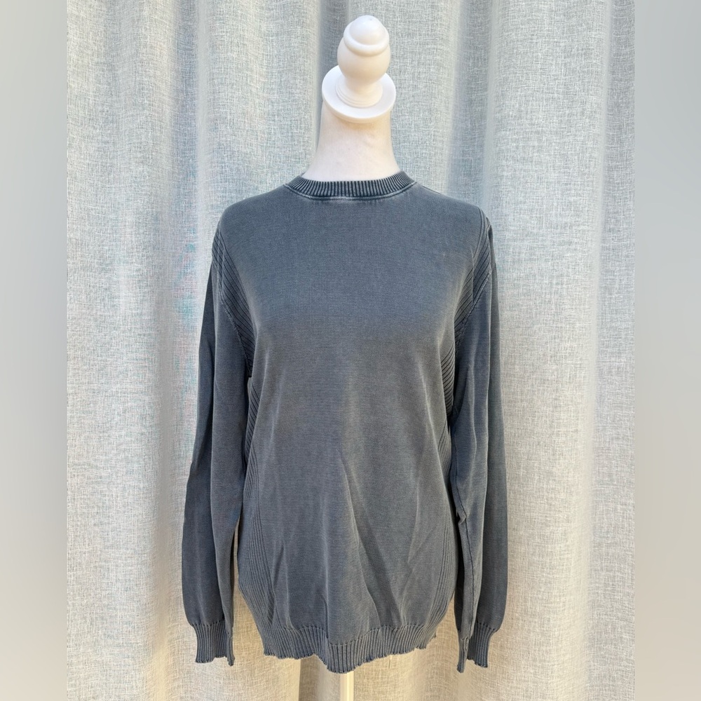 Umberto Vallati blue denim wash long sleeve cotton crew neck sweater